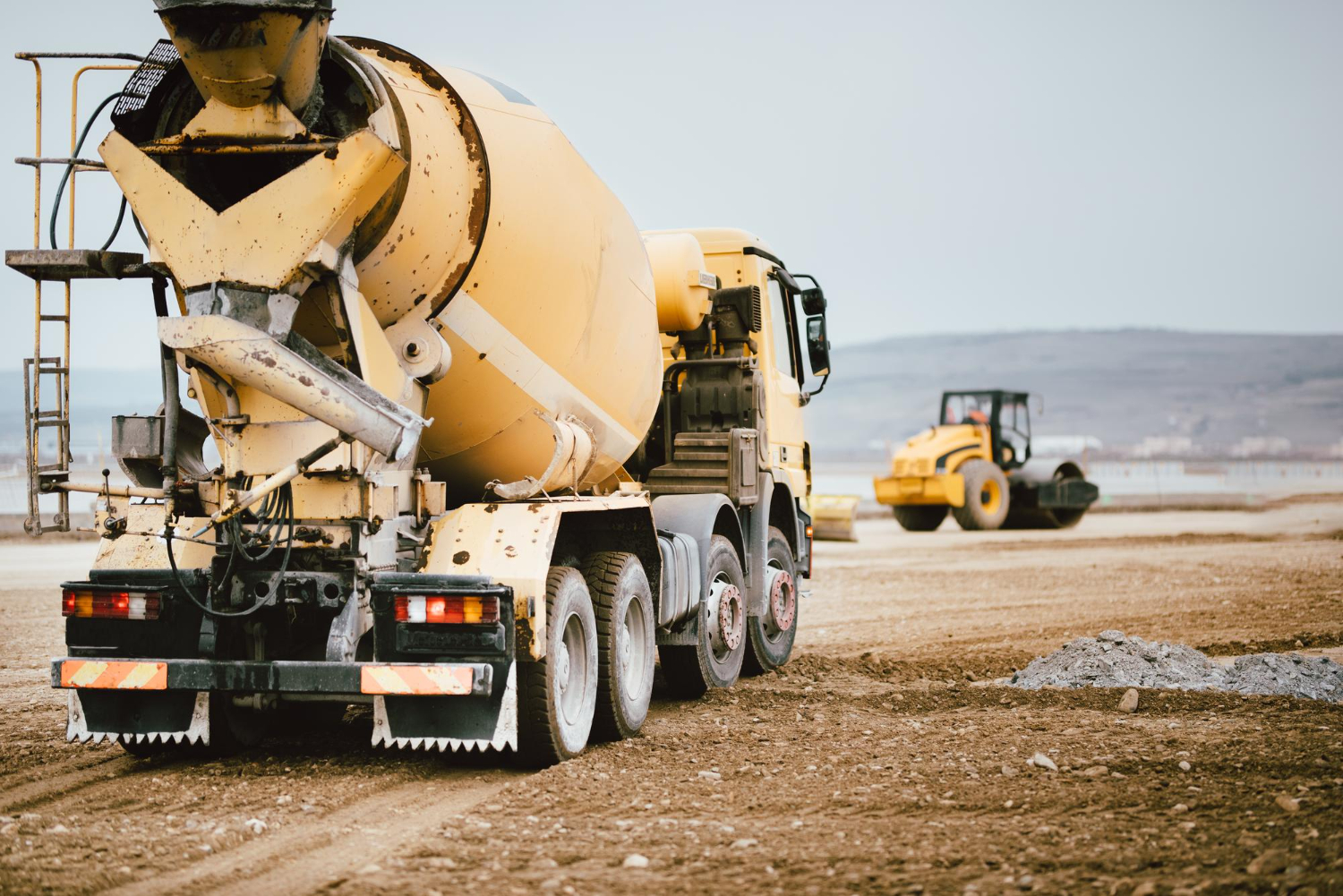 Concrete mixer truck on Truck1