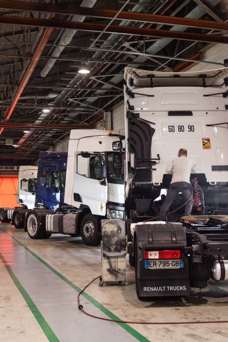 Renault Trucks France - Trucks undefined: picture 11