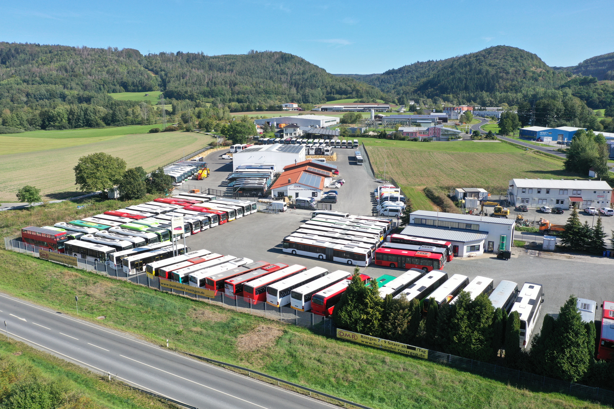OMR Omnibushandel Mario Röttgen GmbH undefined: picture 8