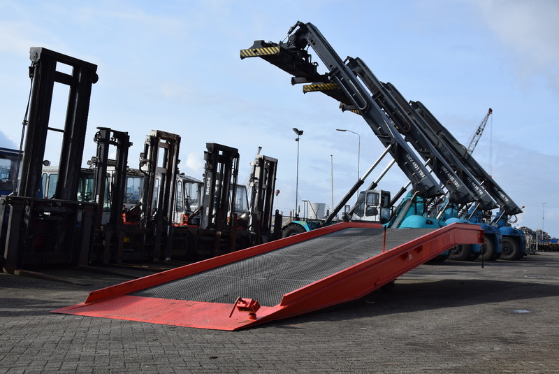 MTC Forklifts b.v. undefined: picture 6