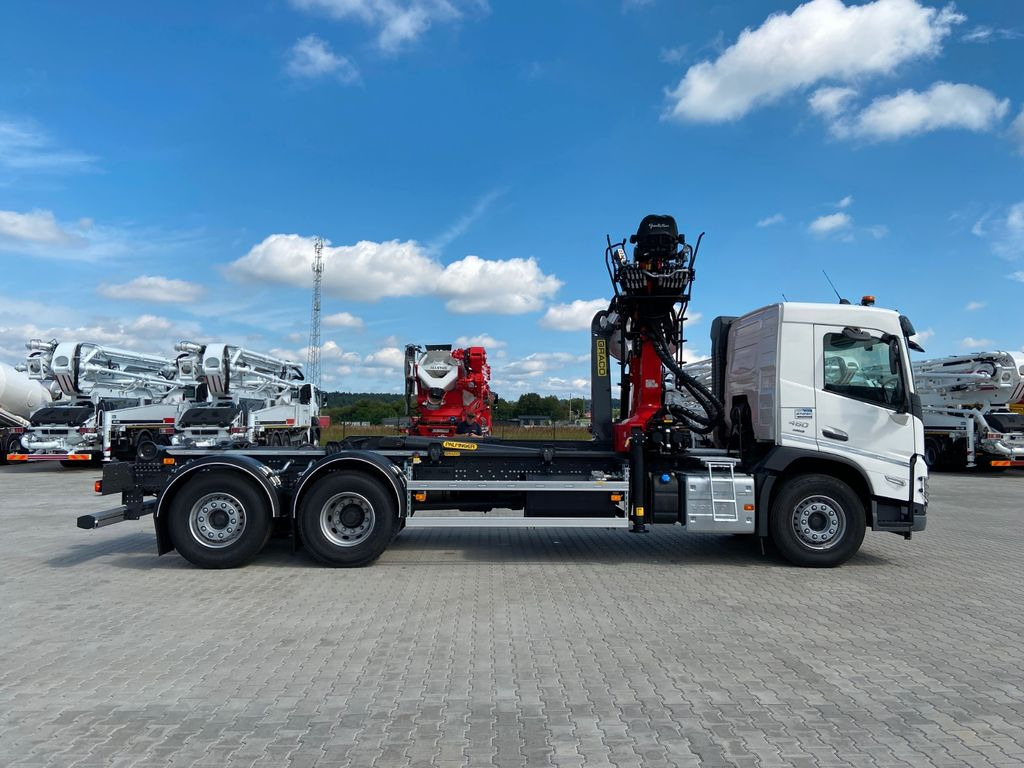 Volvo FM truck
