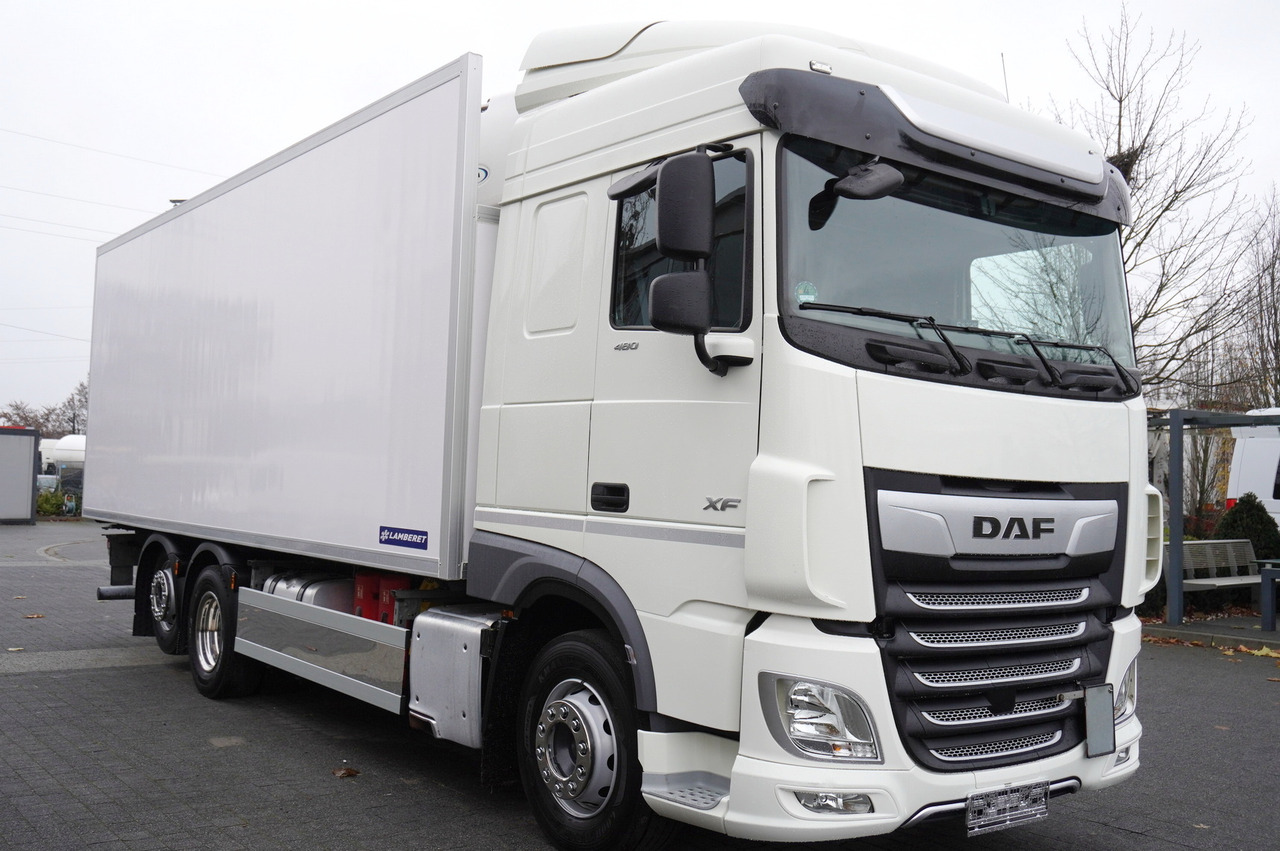 DAF XF truck
