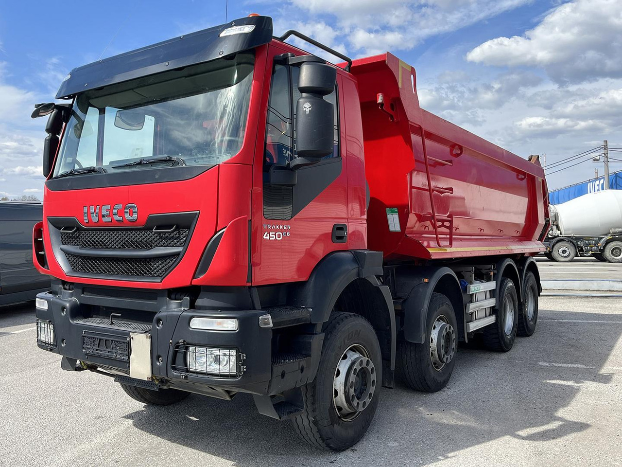 Iveco TRAKKER